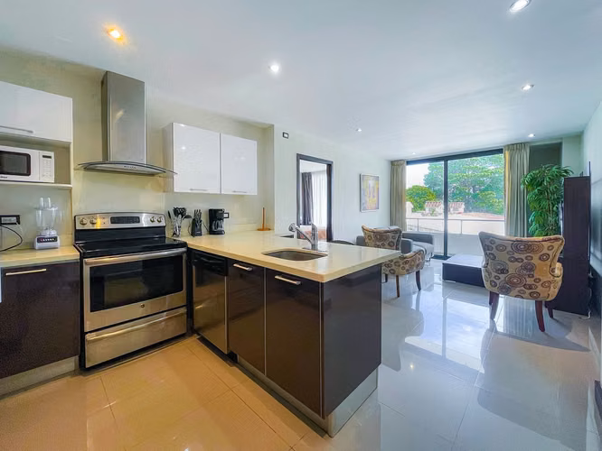 Apartamento amueblado en Zona 15 - Imagen 2