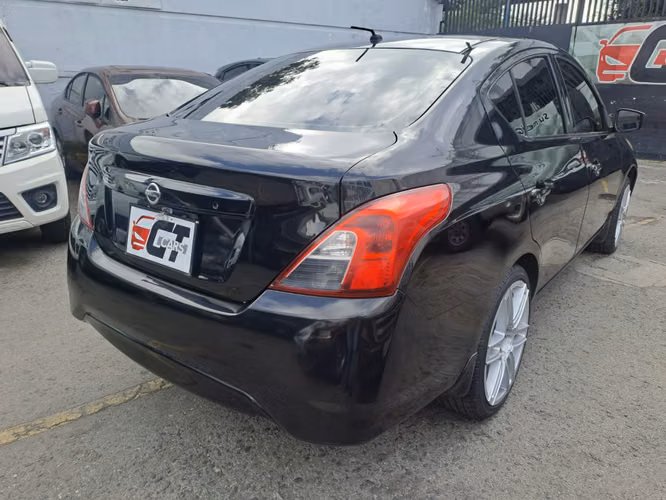Nissan Versa S 2017 Importado Mecánico Bien Cuidado super Economico - Imagen 2