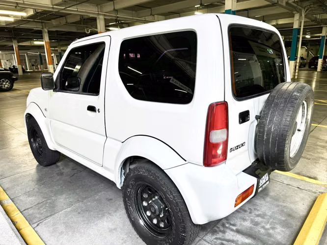 SUZUKI JIMNY JX 4x4 – MODELO 2015 AGENCIA