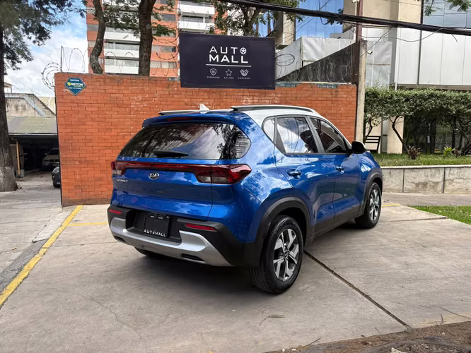 Kia Sonet automatica año 2022 de agencia 
