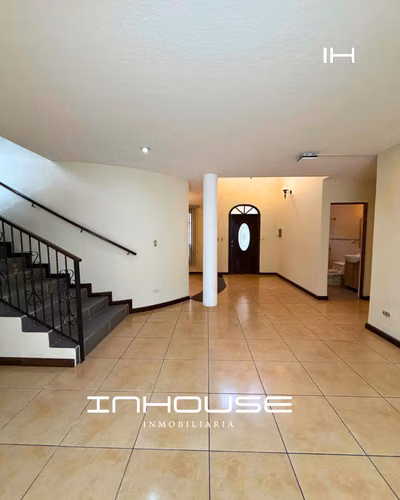 CASA EN VENTA EN ZONA 16 JARDINES DE SAN ISIDRO   - Imagen 3
