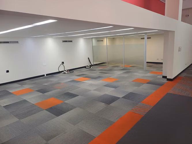 OPORTUNIDAD! LOCAL COMERCIAL EN ALQUILER – ALTO TRÁFICO VEHICULAR Z.10 - Imagen 6
