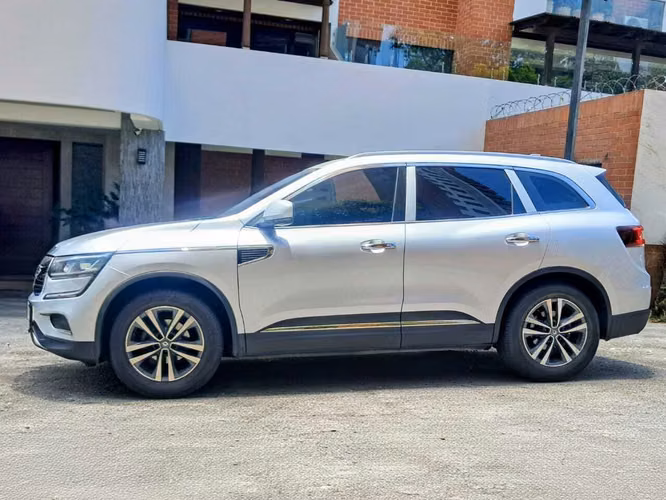 2018 RENAULT KOLEOS 4X4 SOLO 20MIL KMS RÉCORD AGENCIA