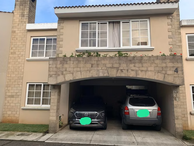 CASA EN VENTA -  KM 16 CONDOMINIO CARRETERA A EL SAVADOR. 