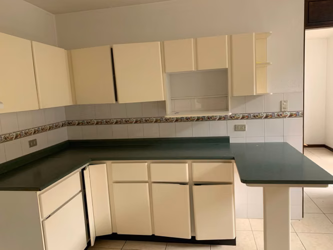 Casa en Condominio en Venta en Fraijanes Guatemala - Imagen 4