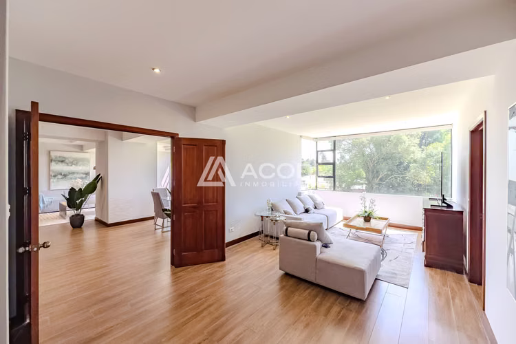 Apartamento en Zona 10 - Imagen 3
