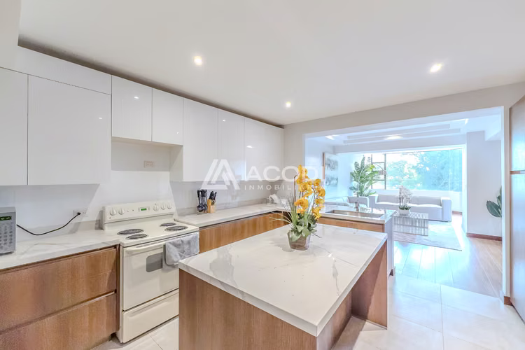 Apartamento en Zona 10 - Imagen 2