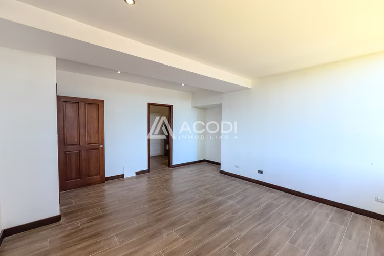 Apartamento en Zona 10 - Imagen 3