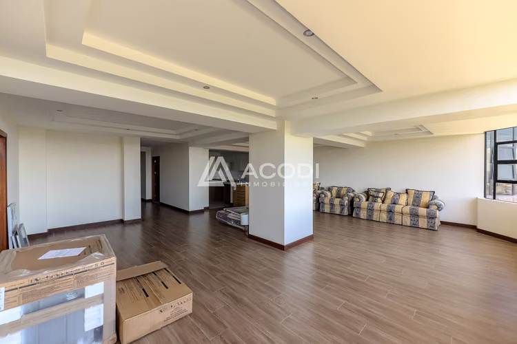 Apartamento en Zona 10 - Imagen 2