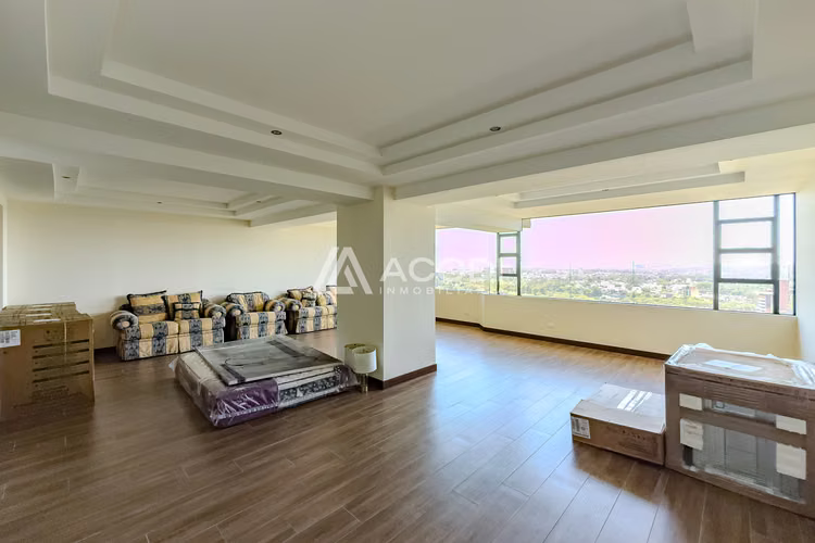 Apartamento en Zona 10
