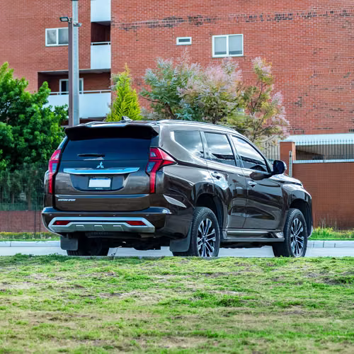MITSUBISHI MONTERO SPORT PREMIUM 2021 DE AGENCIA