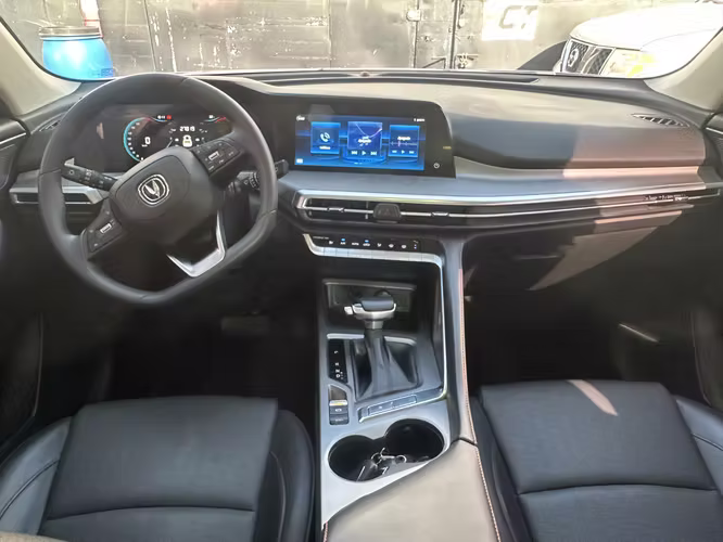 Changan Cs35 2023 de Agencia Automática y Tiptronic Nítida Nada que invertir un solo dueño con record de Agencia 
