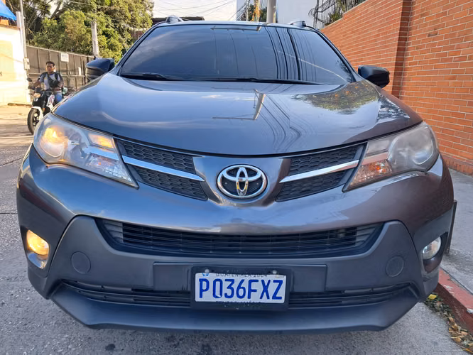 Rav4 Agencia Mecánica 4x2 - Imagen 5