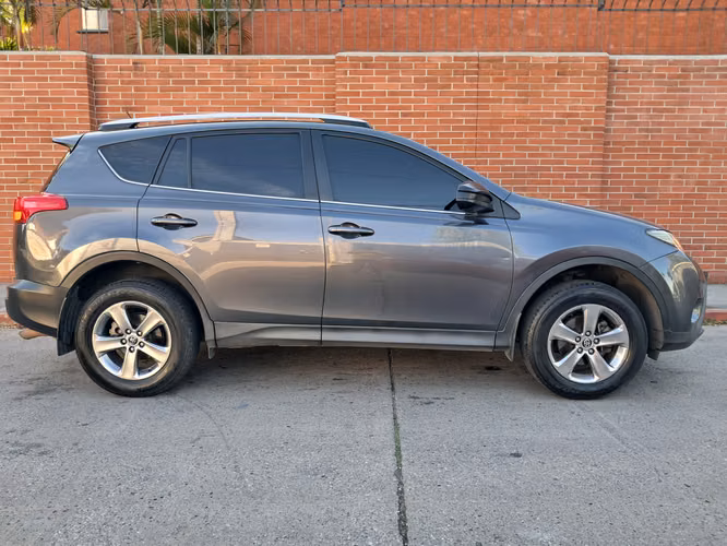 Rav4 Agencia Mecánica 4x2 - Imagen 3