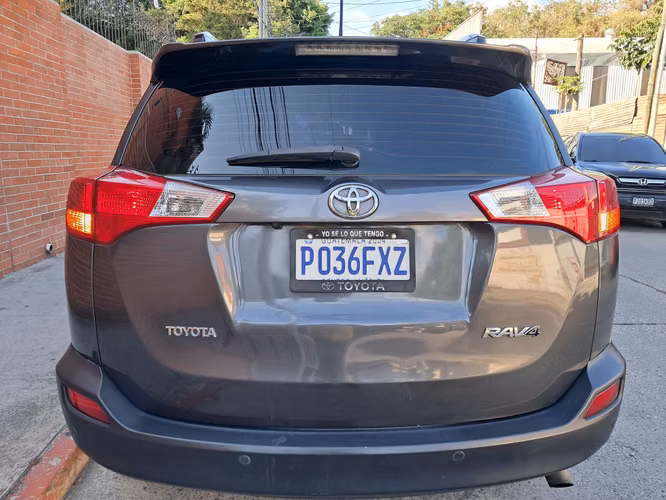 Rav4 Agencia Mecánica 4x2 - Imagen 4
