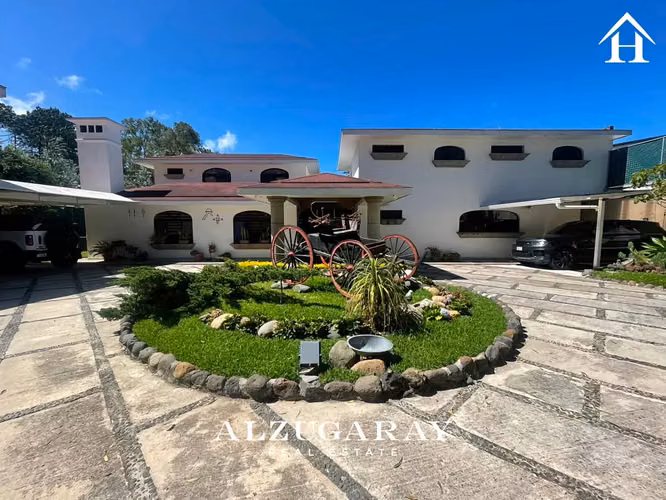Casa espectacular 3,751 Vrs2 Muxbal