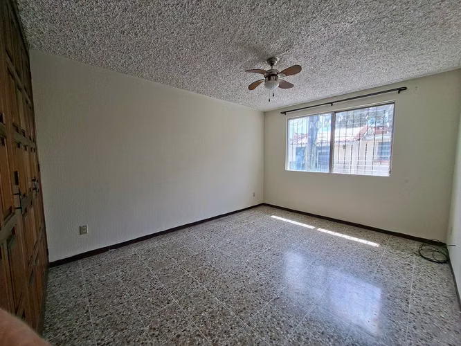 Casa en venta en Mariscal Zona 11 dentro de Condominio - Imagen 8