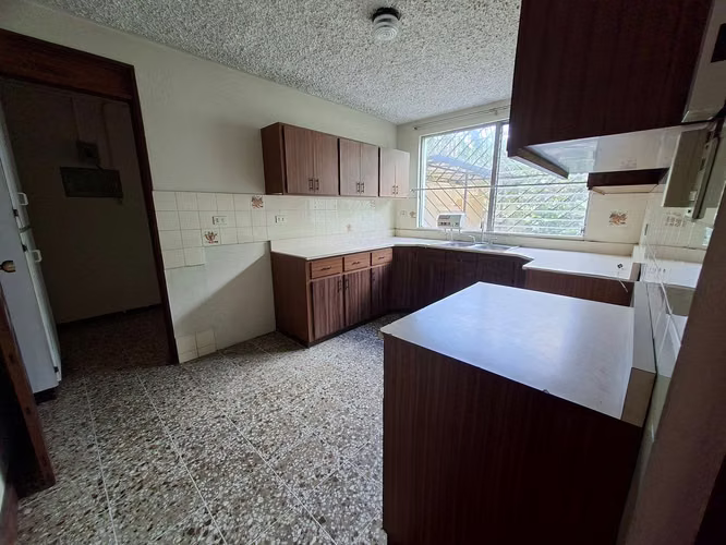 Casa en venta en Mariscal Zona 11 dentro de Condominio - Imagen 3
