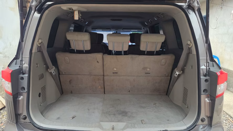 Nissan Quest 2014