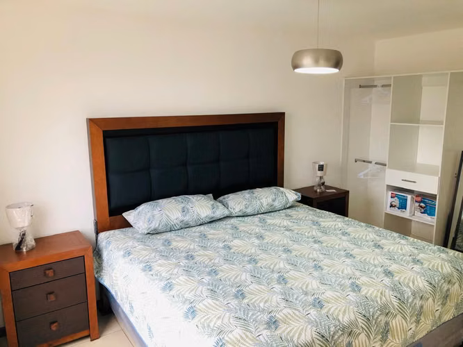 APARTAMENTO AMUEBLADO EN RENTA EN ZONA 11, SANTA MARÍA DE LAS CHARCAS - Imagen 2