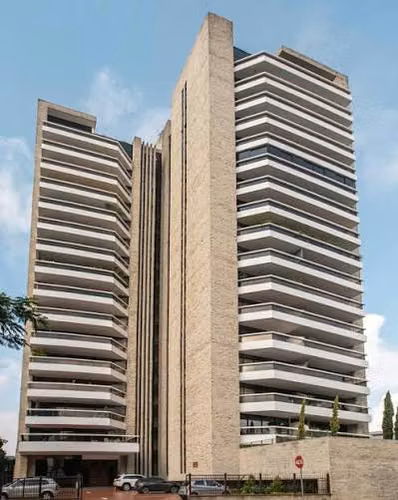 RENTA DE AMPLIO APARTAMENTO EN EDIFICIO TIFFANY, ZONA 10 - Imagen 1