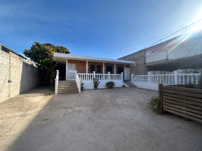 Casa 15x30, Colonia Covinta, Bárcenas