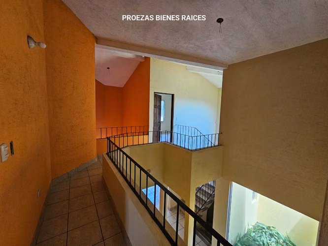 Zona 7, para oficina, casa en alquiler, frente a Galeria Prima, Colonia Villas de San Juan - Imagen 7