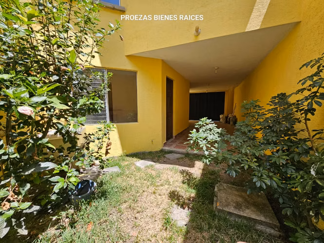 Zona 7, para oficina, casa en alquiler, frente a Galeria Prima, Colonia Villas de San Juan - Imagen 18