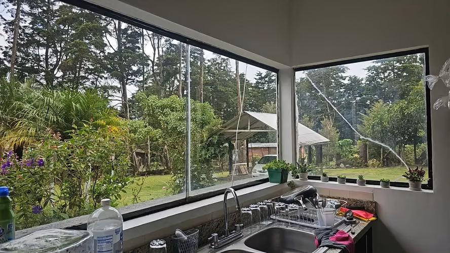 TU REFUGIO SOÑADO TE ESPERA EN CARRETERA A SAN JOSE PINULA