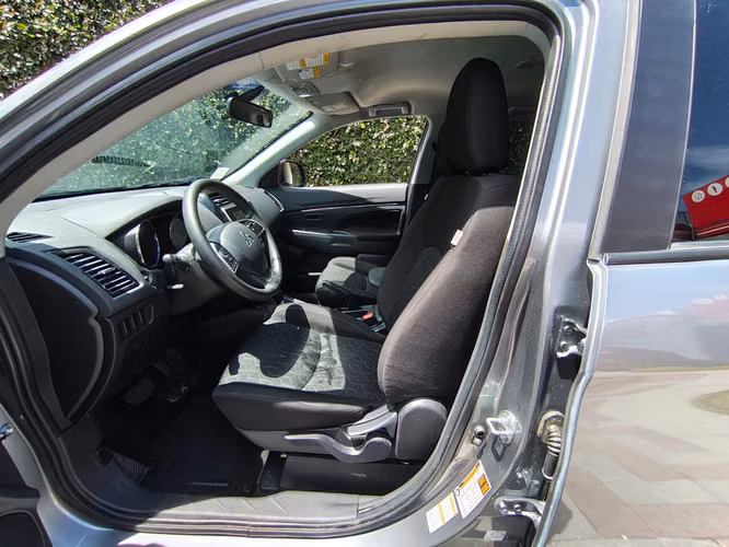 Mitsubishi Rvr Es Modelo 2025