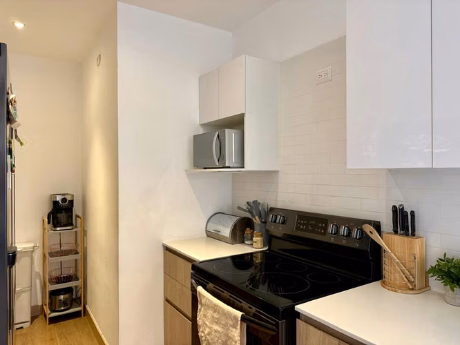 APARTAMENTO AMUEBLADO EN RENTA EN ZONA 15, TRIVÁ - Imagen 5
