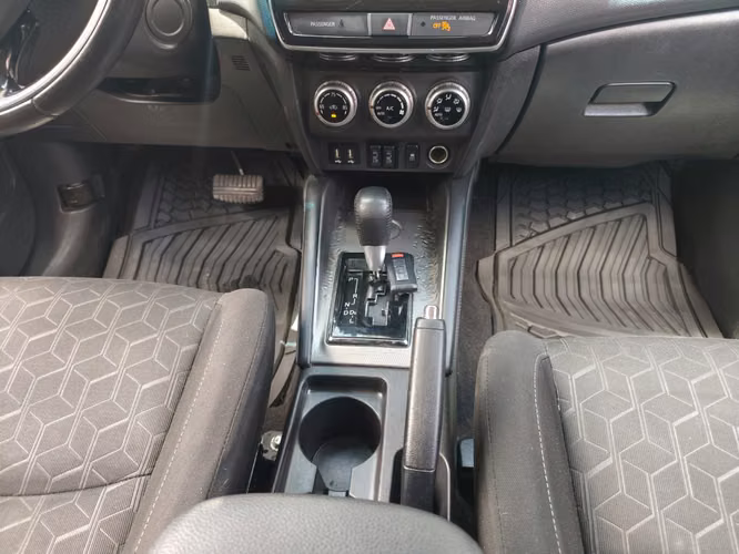 Mitsubishi Outlander Sport Se 2wd Modelo 2021 - Imagen 6