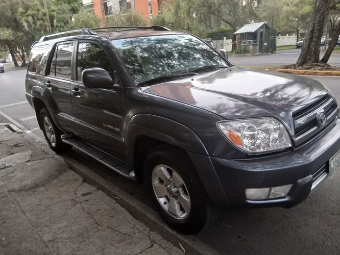 Toyota 4Runner Limited de Agencia 