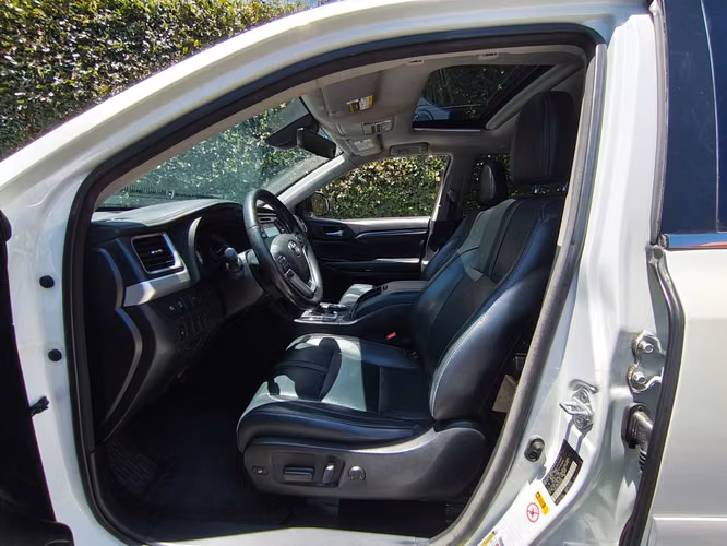 Toyota Highlander Xle 2wd  Modelo 2018 - Imagen 10