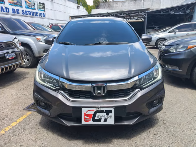 Honda City Ex 2020 de Agencia Automático un Dueño Super Económico pocos Kilómetros  - Imagen 6