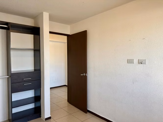 APARTAMENTO EN RENTA EN ZONA 11 PARQUE 11  - Imagen 5