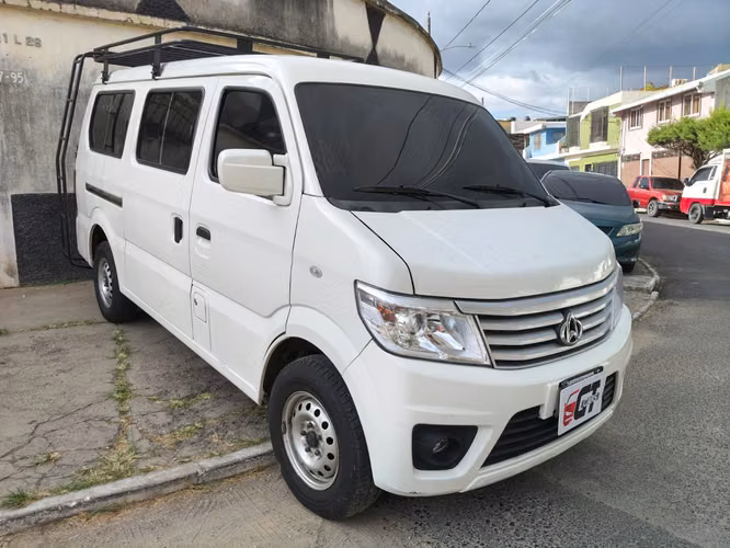 Microbús Changan Star 9 2025 de Agencia Mecánico Listo Para Trabajar Super Económico un Dueño