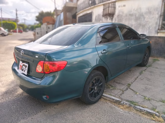 Toyota Corolla Le 2010 Importado Automático de Los meros Buenos Super Económico - Imagen 2