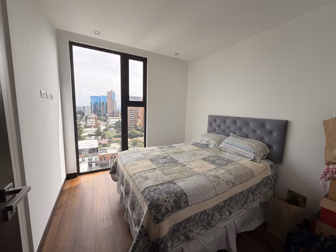 APARTAMENTO CON LINDA VISTA EN ZONA 10 EDIFICIO VASANTA - Imagen 14