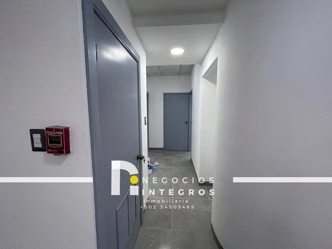 OFICINA EN RENTA/VENTA EN EUROPLAZA Z14 TABICADA Y CON A/C