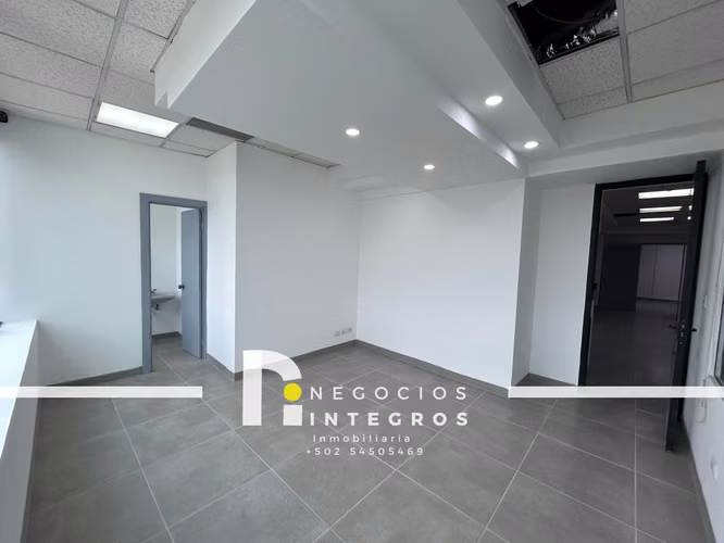 OFICINA EN RENTA/VENTA EN EUROPLAZA Z14 TABICADA Y CON A/C