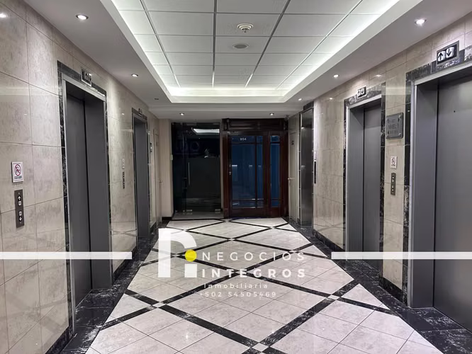 OFICINA EN RENTA/VENTA EN EUROPLAZA Z14 TABICADA Y CON A/C