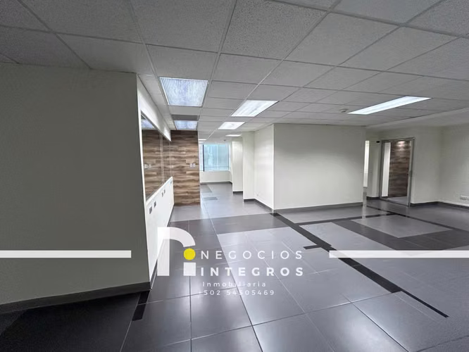 OFICINA EN RENTA/VENTA EN EUROPLAZA Z14 CON A/C