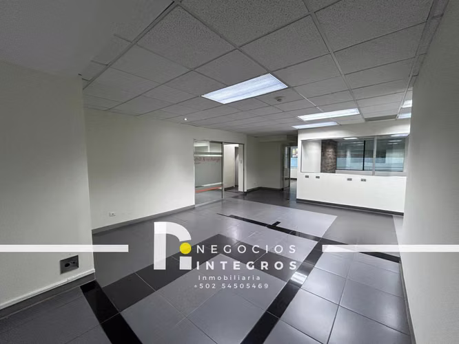 OFICINA EN RENTA/VENTA EN EUROPLAZA Z14 CON A/C