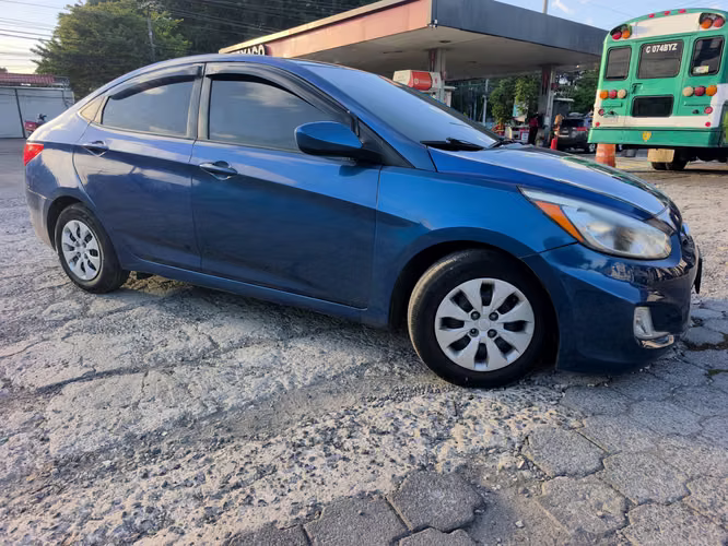 Vendo Hermoso Accent bien cuidado año 2017 