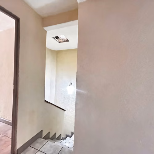 Zona 2 Rento Espectacular Casa Remodelada en SAN ÁNGEL IV - Imagen 20