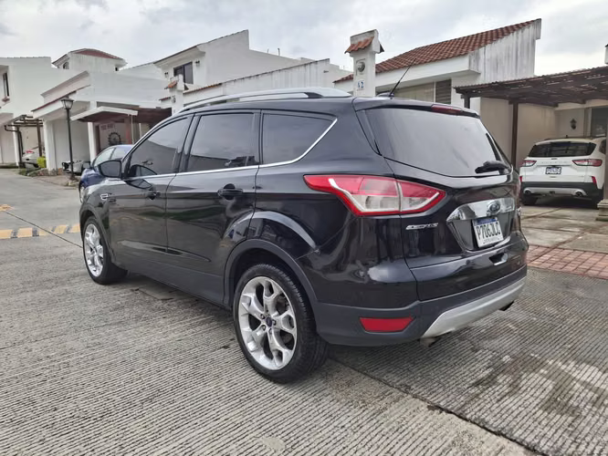 Ford Escape 2016 Titanium 2.0 Turbo Con 82,000 Millas Reales - Imagen 3