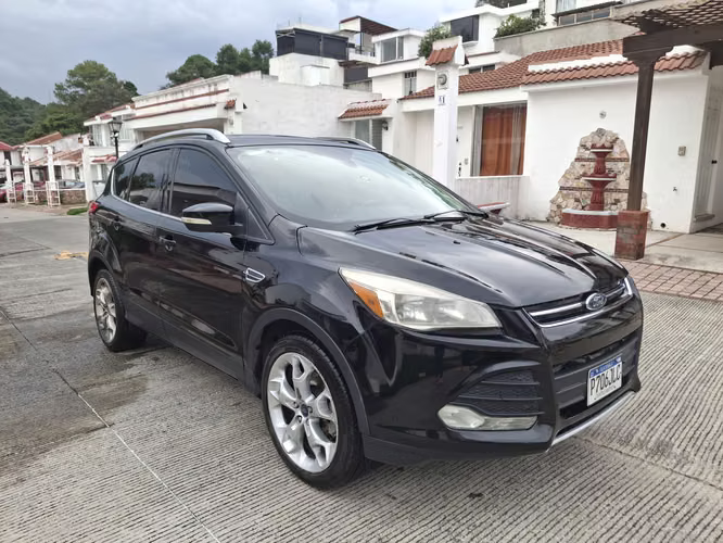 Ford Escape 2016 Titanium 2.0 Turbo Con 82,000 Millas Reales - Imagen 2