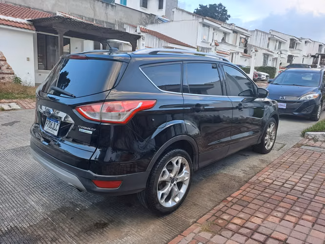 Ford Escape 2016 Titanium 2.0 Turbo Con 82,000 Millas Reales - Imagen 4