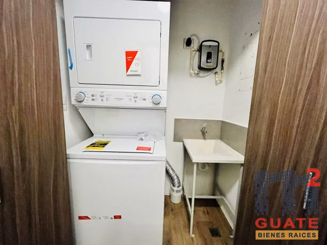 Vendo Apartamento en Zona 10 - Miniatura 7